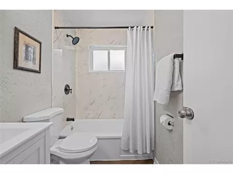 Undisclosed, Denver, CO 80204 photo 17