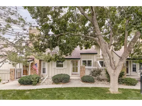 923 S Fairplay St, Aurora, CO 80012