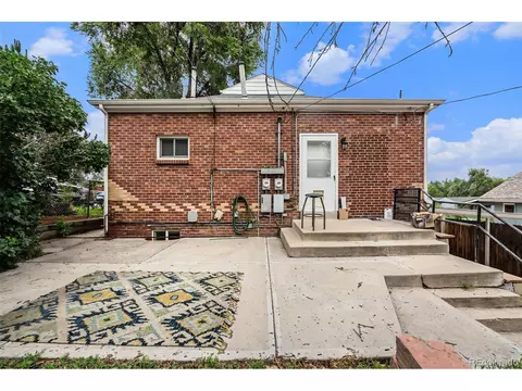 Undisclosed, Denver, CO 80204 photo 17