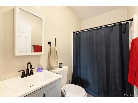 Undisclosed, Denver, CO 80204 photo 14