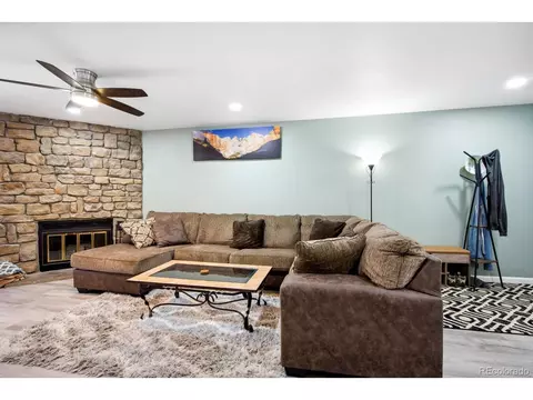 420 Wright St #101, Lakewood, CO 80228 photo 3