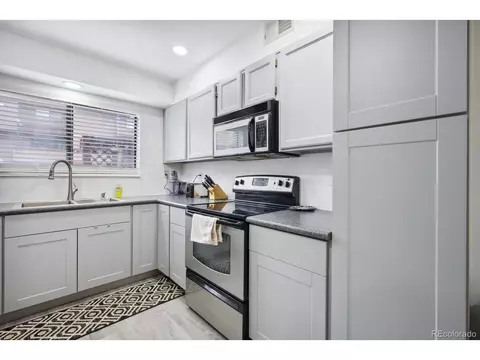 420 Wright St #101, Lakewood, CO 80228 photo 5