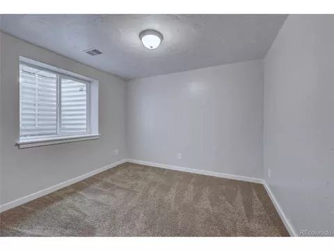 10207 Dover St, Longmont, CO 80504 photo 22