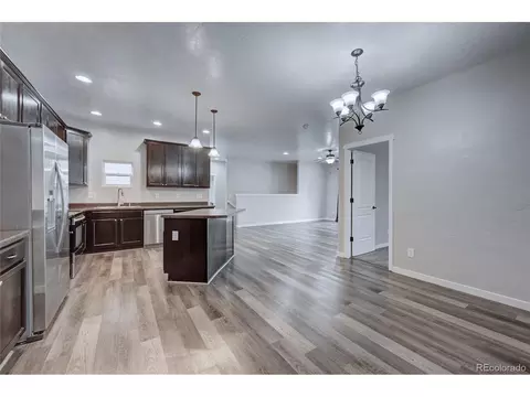 10207 Dover St, Longmont, CO 80504 photo 7