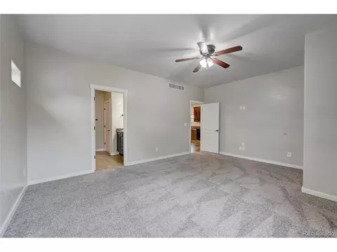 10207 Dover St, Longmont, CO 80504 photo 10