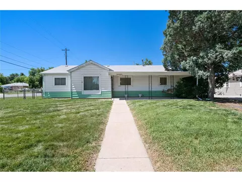 1101 Wheeling St, Aurora, CO 80011