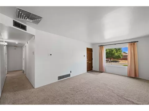 1101 Wheeling St, Aurora, CO 80011 photo 5