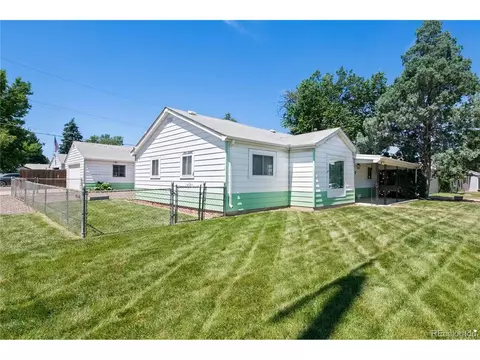 1101 Wheeling St, Aurora, CO 80011 photo 2