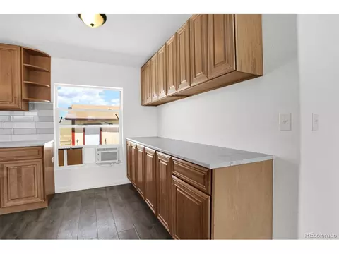 Kitchen - 529 E Aspen Dr, Granby, CO 80446 photo 4 of 6