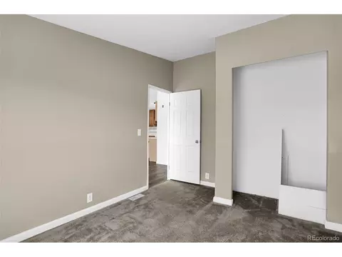 Bedroom - 529 E Aspen Dr, Granby, CO 80446 photo 4 of 8