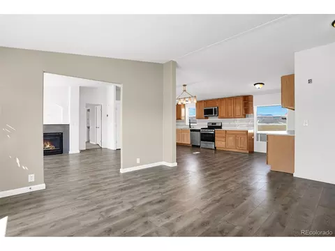 Living - 529 E Aspen Dr, Granby, CO 80446 photo 4 of 5