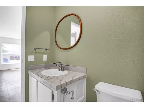 Bath - 529 E Aspen Dr, Granby, CO 80446 photo 2 of 6