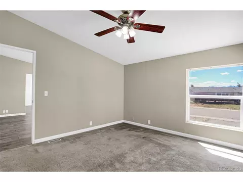 Bedroom - 529 E Aspen Dr, Granby, CO 80446 photo 8 of 8