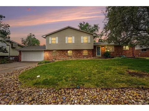 7627 Newman St, Arvada, CO 80005