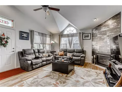 18476 E Colgate Cir, Aurora, CO 80013 photo 5