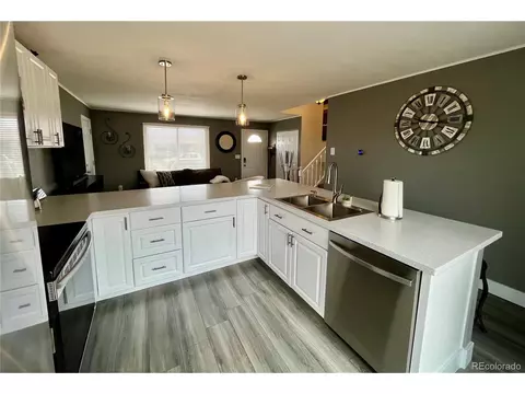 3405 E 117th Dr, Thornton, CO 80233 photo 5