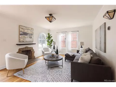 1615 Locust St, Denver, CO 80220