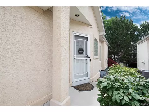 12544 E Dickensen Pl, Aurora, CO 80014 photo 2