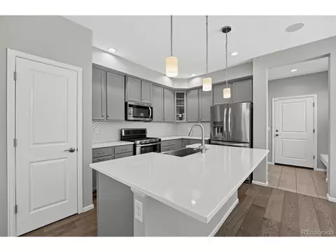 Kitchen - 8954 E 58th Dr, Denver, CO 80238 photo 3 of 5