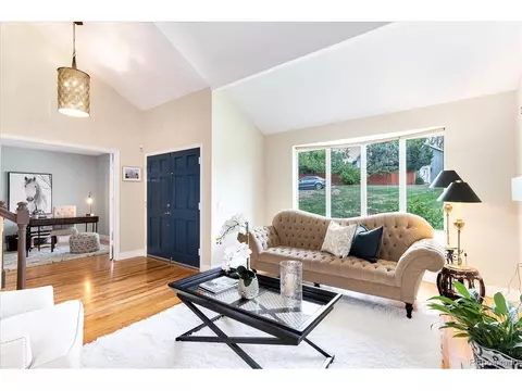 7619 E Jamison Dr, Centennial, CO 80112 photo 8