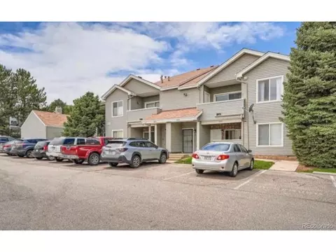 913 S Zeno Way #202, Aurora, CO 80017