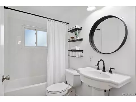 3716 S Uinta Ct, Denver, CO 80237 photo 14