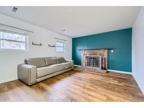 802 Centennial Way, Bennett, CO 80102 photo 9