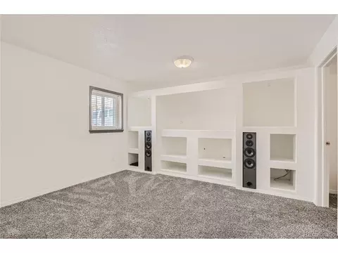 860 Centennial Dr, Bennett, CO 80102 photo 7