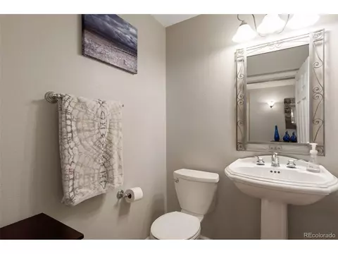 Bath - 18470 E Powers Pl, Centennial, CO 80015 photo 3 of 3