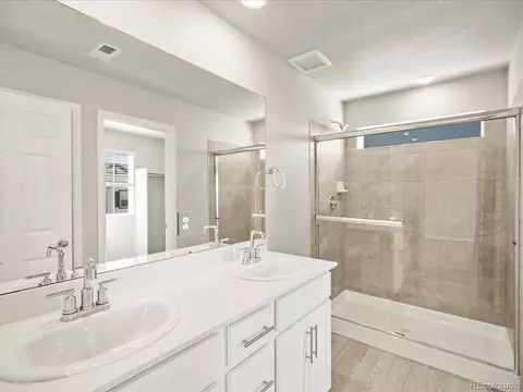 Undisclosed, Aurora, CO 80018 photo 29