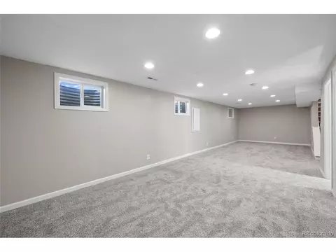 7718 Ellen Ln, Denver, CO 80221 photo 25