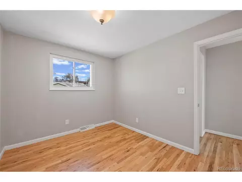 7718 Ellen Ln, Denver, CO 80221 photo 26