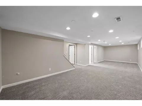 7718 Ellen Ln, Denver, CO 80221 photo 23