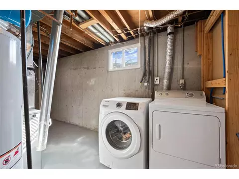 7718 Ellen Ln, Denver, CO 80221 photo 33