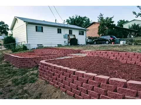 7718 Ellen Ln, Denver, CO 80221 photo 35