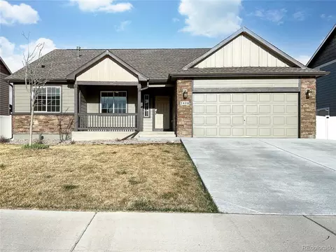 7436 Little Fox Ln, Wellington, CO 80549
