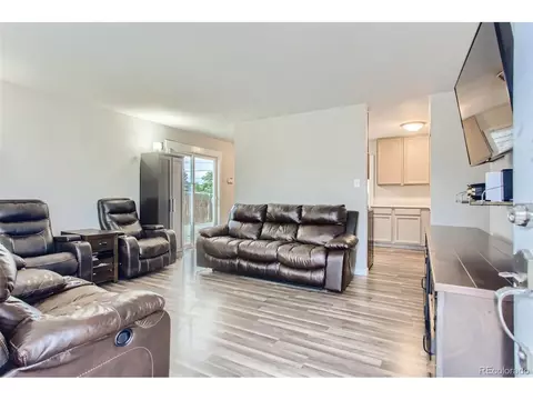 800 El Paso Blvd, Denver, CO 80221 photo 3
