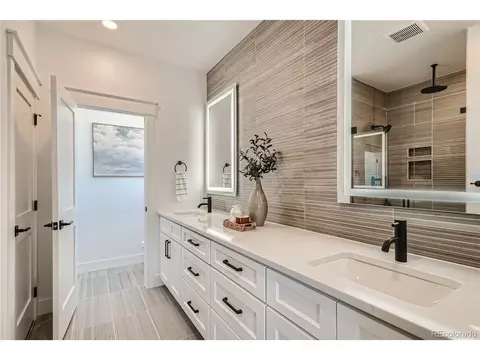 372 E Orchard Rd, Centennial, CO 80121 photo 15
