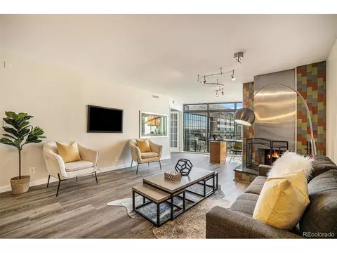 1777 Larimer St #1601, Denver, CO 80202