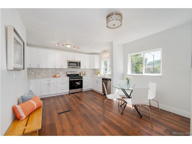 1933 Kingston St, Aurora, CO 80010