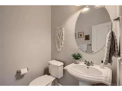 10821 E 28th Pl, Denver, CO 80238 photo 13