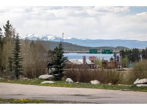 105 Lake Ave, Grand Lake, CO 80447