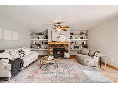 15736 E Center Ave, Aurora, CO 80017 photo 4