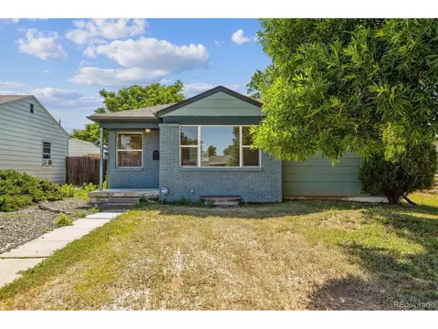 2045 Newark St, Aurora, CO 80010