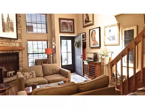 15999 E Alaska Pl #E, Aurora, CO 80017 photo 3