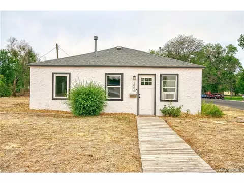 Exterior - 2001 5th Ave, Greeley, CO 80631 photo 2 of 3