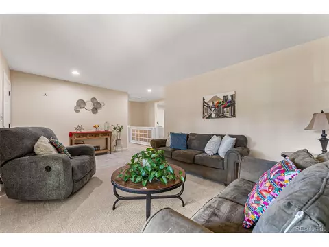 17063 E Pacific Pl, Aurora, CO 80013 photo 6