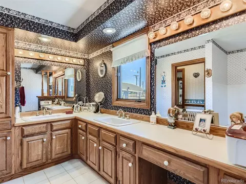 3550 E 160th Ave, Thornton, CO 80602 photo 17