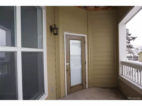 6005 Castlegate Dr #B17, Castle Rock, CO 80108