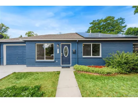 971 Ursula St, Aurora, CO 80011